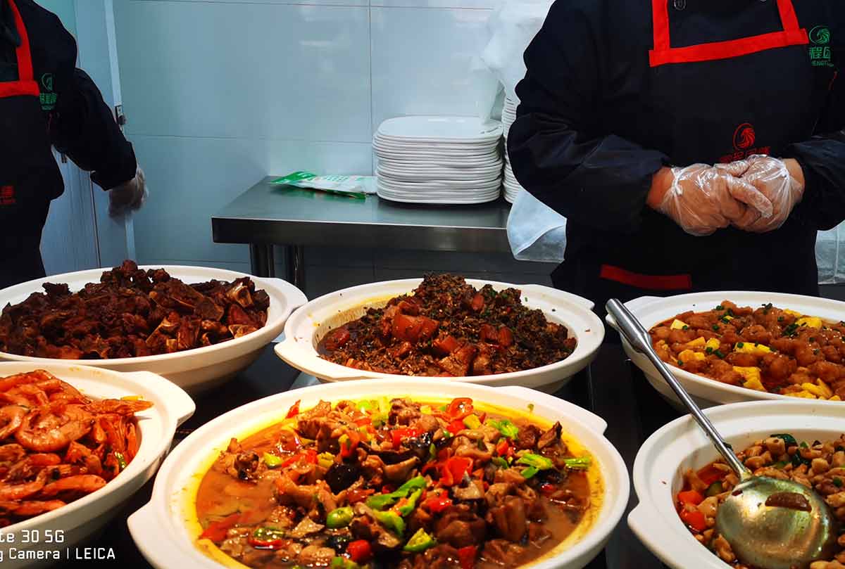 企事業食堂現場